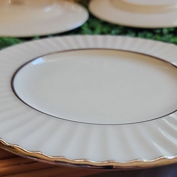 Lenox Temple Collection 'Citation' Platinum Band Set Of 3 Bread Plates - Picture 5 of 6